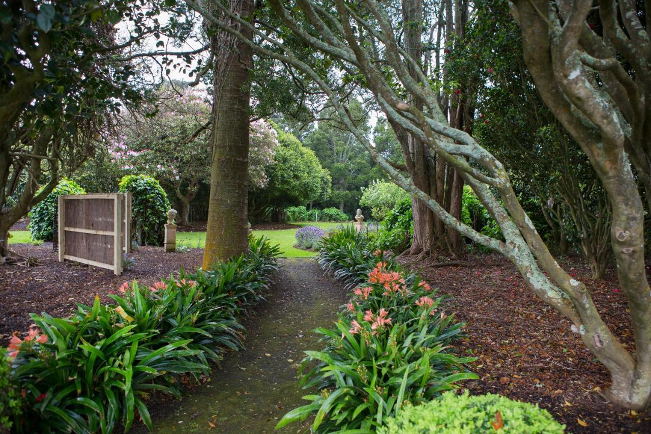 Tairoa Lodge Hawera Exterior foto